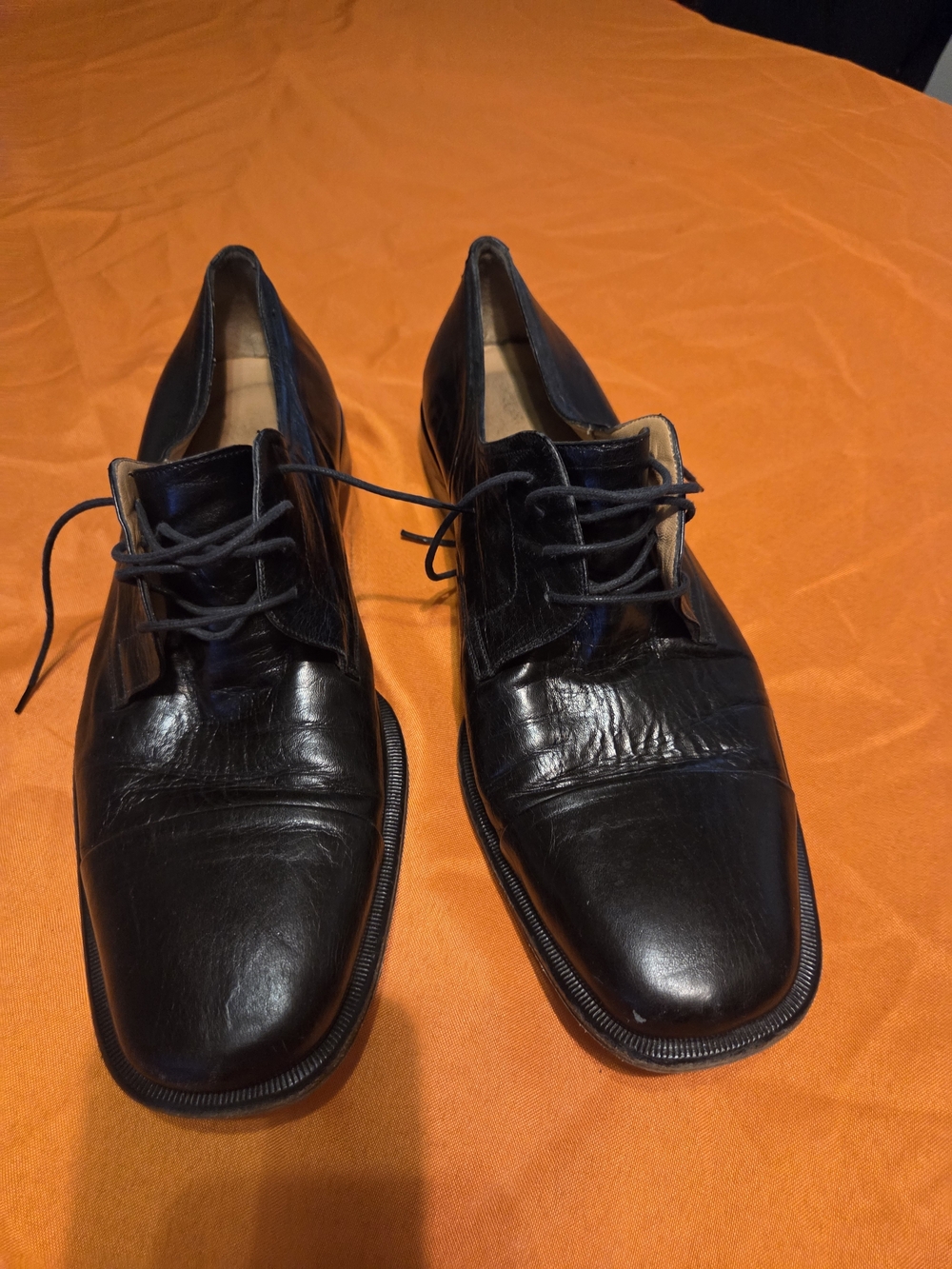 Bruno Magli Black Leather Lace-Up Oxford Shoes